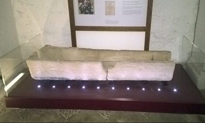 800-year-old coffin damaged by tourists taking a photo