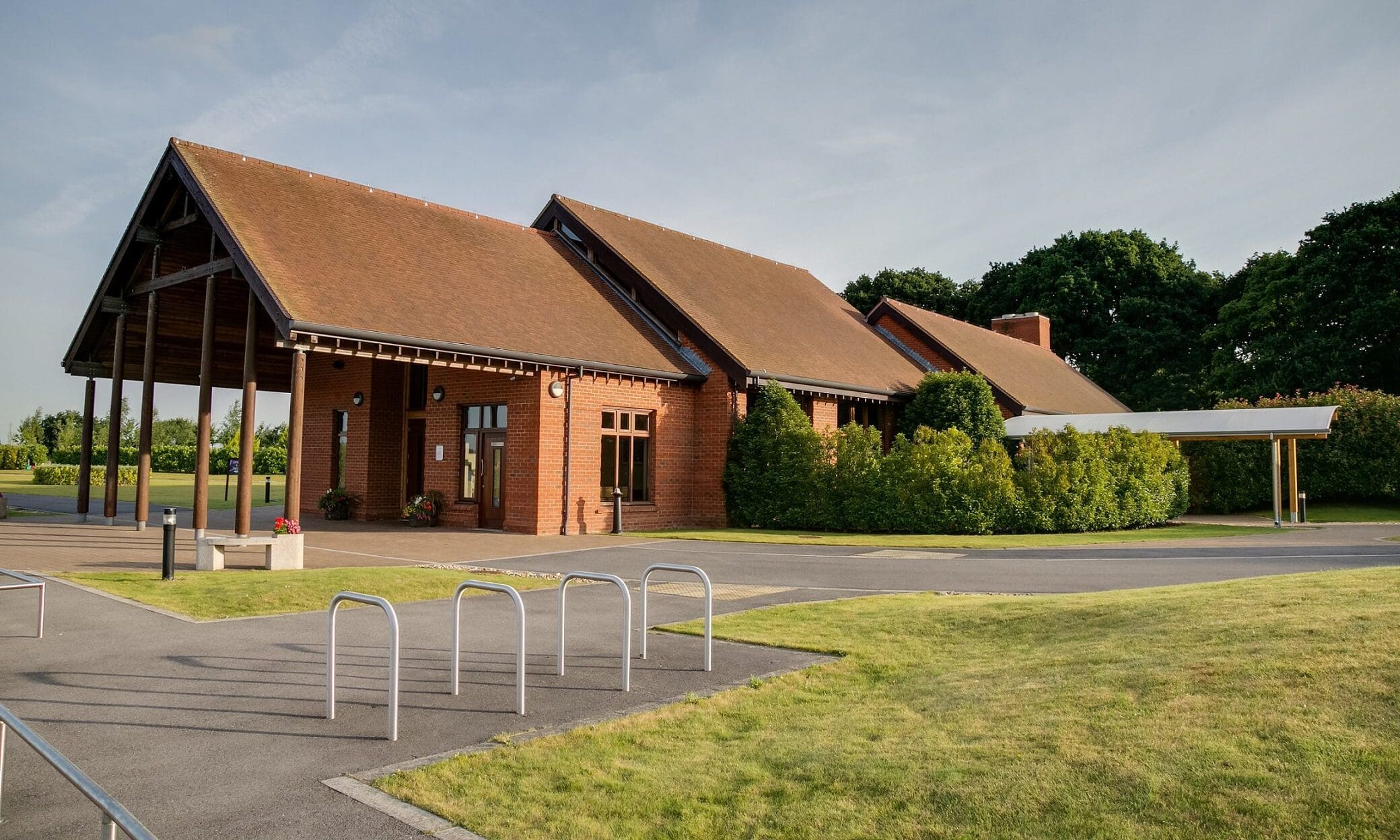 Westerleigh crematoria to host Father’s Day remembrance events