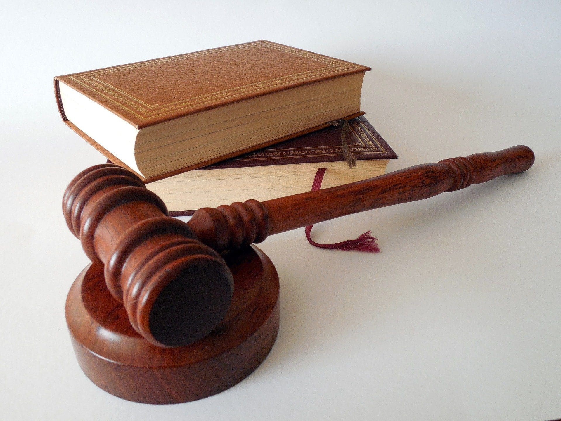 Former funeral director jailed for defrauding grieving victims