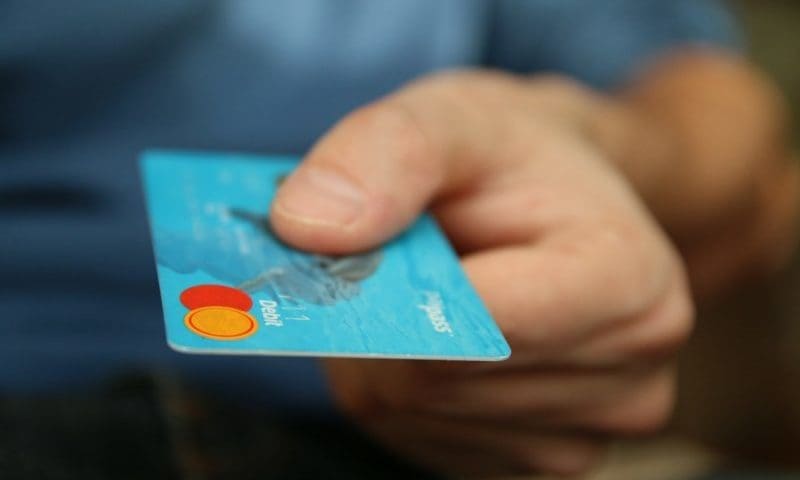 Support needed for SMEs due to bank closures