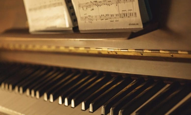 Partnership uses music to help the bereaved