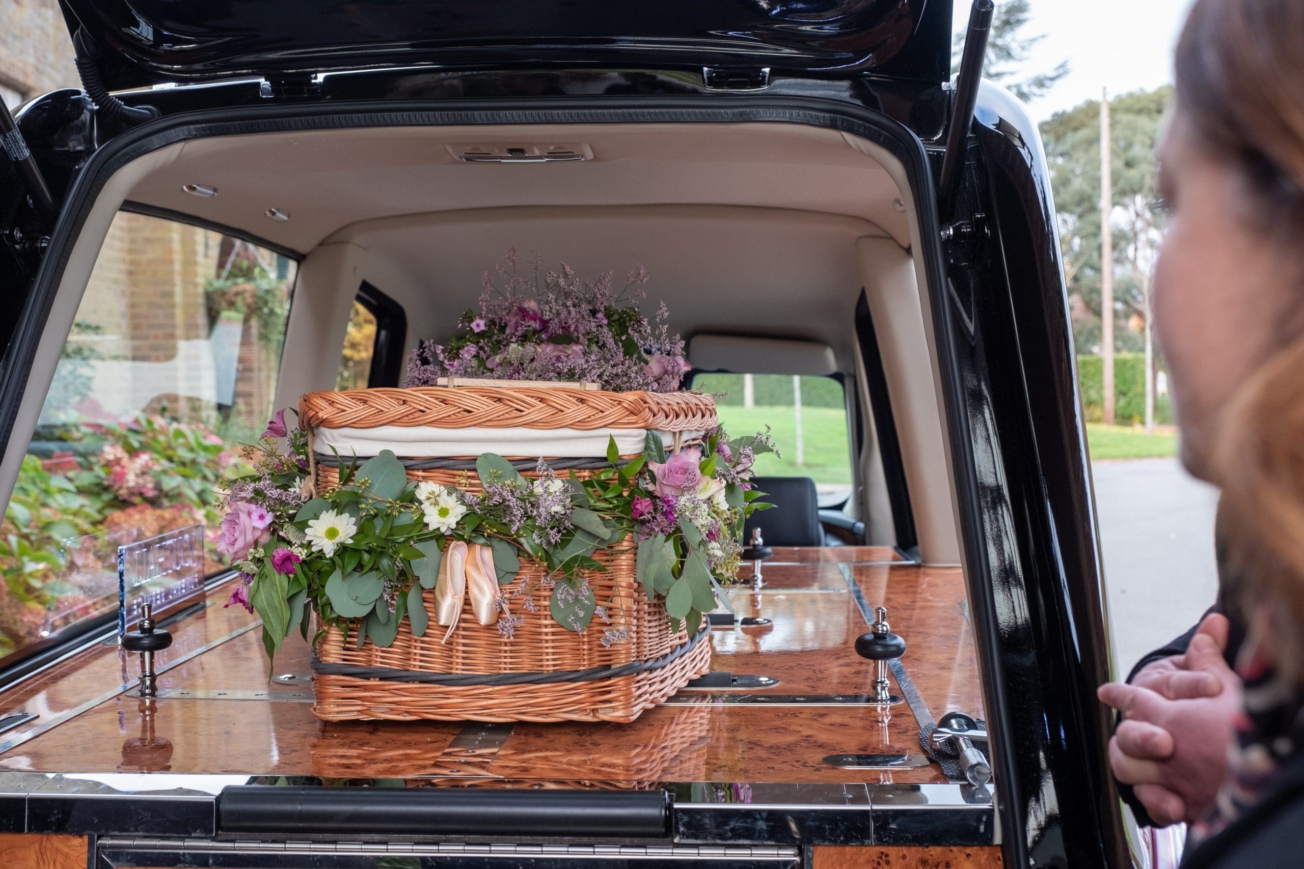 ICCM urges govt to recognise cemetery and crem staff as key workers